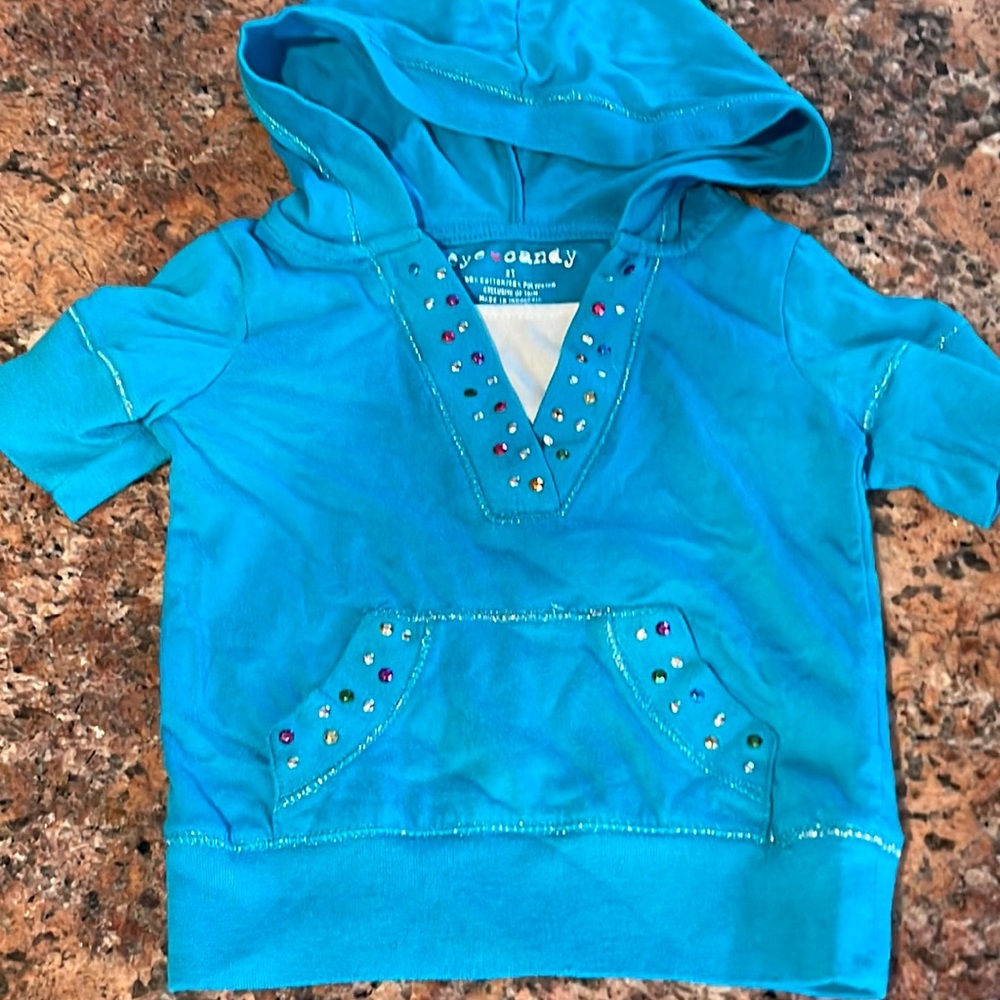 HOODED TEE — 2T